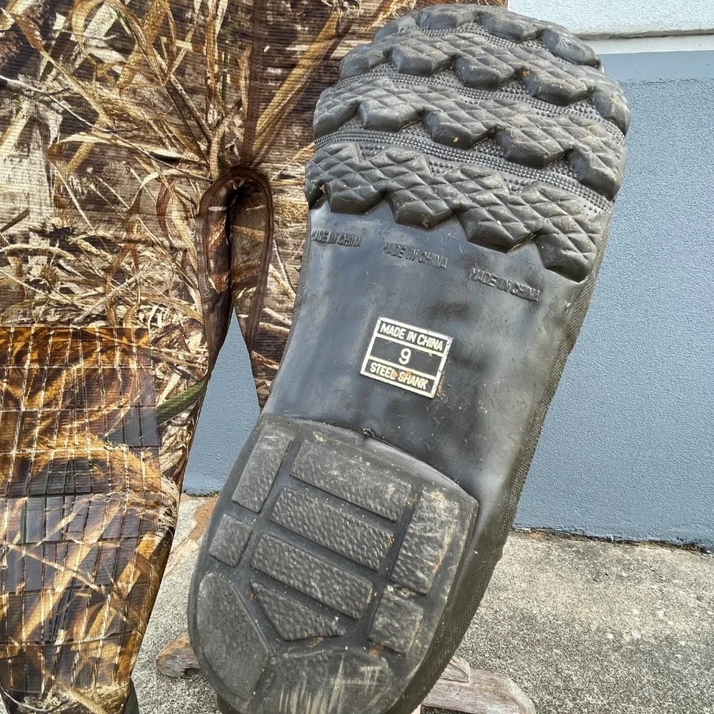 Men's LaCrosse Bootfoot Chest Waders (Boot size 9M)